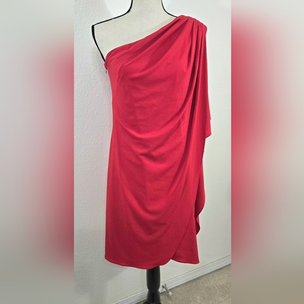 Badgley Mischka One-Shoulder Layered Red Dress Christmas Church Cocktail, size 8